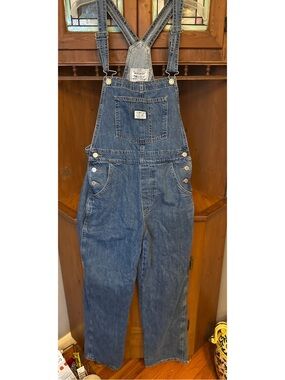 Levi's Women's Vintage inspired Denim Overalls Straight Leg Blue Medium Wash S
